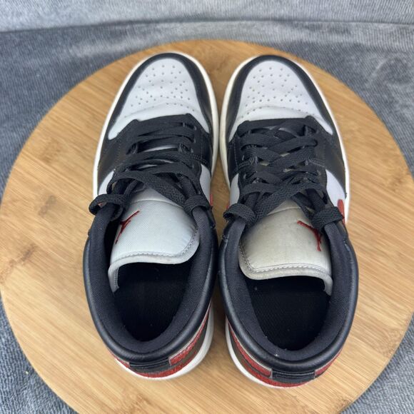 Nike Air Jordan 1 Low Shoes Womens Size 7 Light Smoke Grey Black Red DC0774-062 - Picture 5 of 10